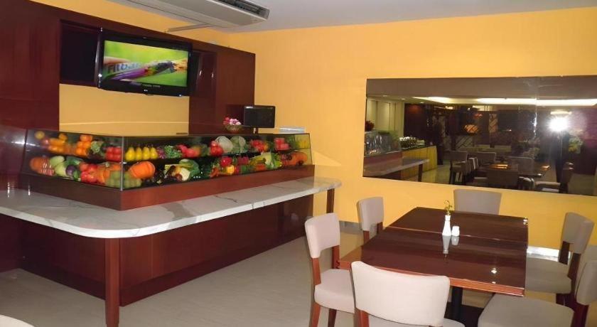 Sofyan Hotel Cut Meutia Jakarta Exteriör bild