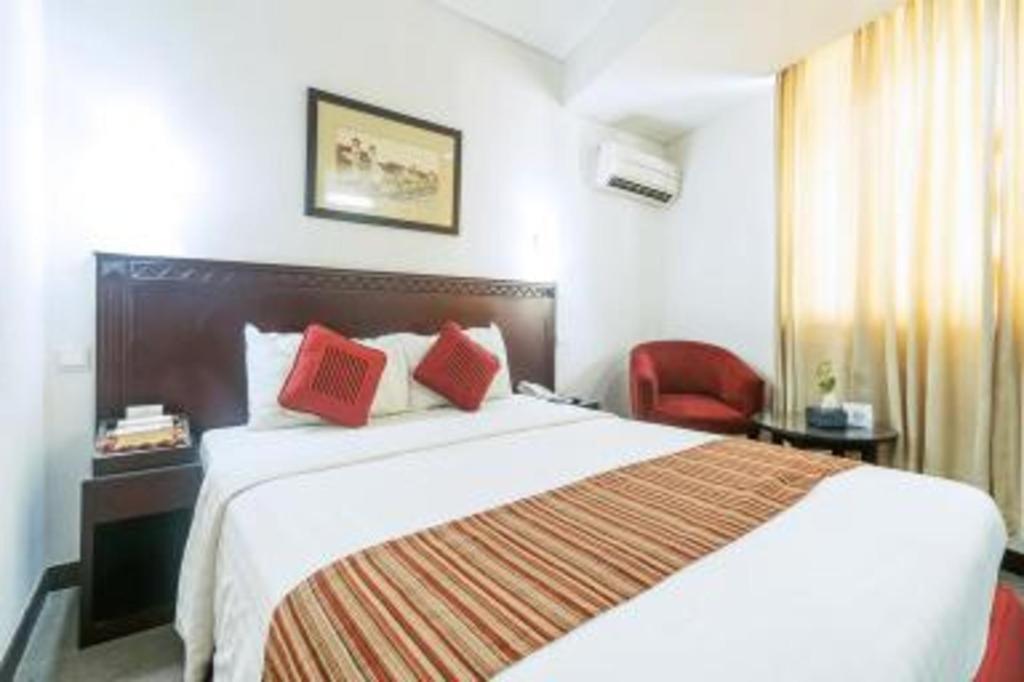 Sofyan Hotel Cut Meutia Jakarta Exteriör bild